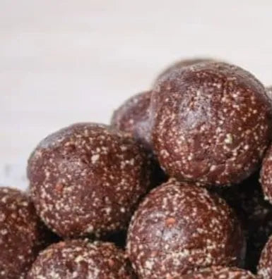 Chocolate Protein Balls (10)