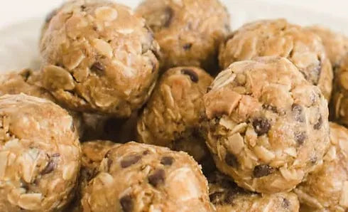Peanut Chocolate Chip Protein Balls (10)